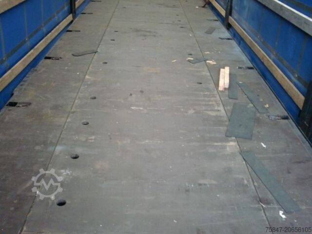 Auflieger mit Pritsche & Plane Krone SDP 27 Coil 8.600 bahnverladbar