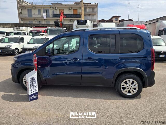 Furgone Peugeot PEUGEOT RIFTER 5 POSTI ALLURE DIESEL 201