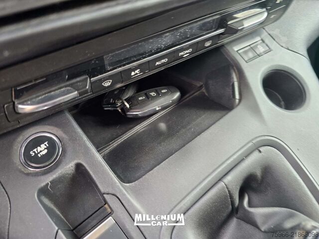 Furgone Peugeot PEUGEOT RIFTER 5 POSTI ALLURE DIESEL 201