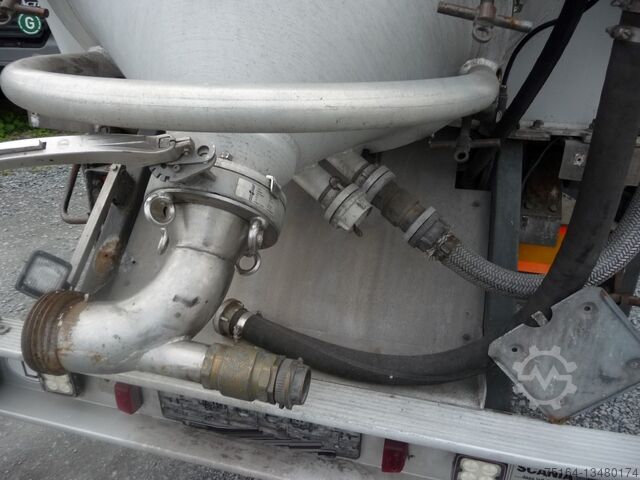 Σιλό δομή Spitzer SK 2460 CAL GGVS Tankfahrzeug