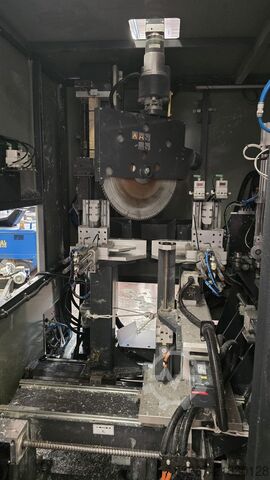 CNC işleme / PVC kesme ve vidalama Emmegi Starmatic + starfix