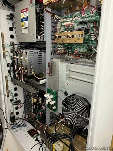 立式加工中心 HAAS VF2 15k/broche