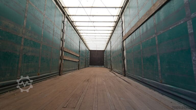 Csúszó ponyvák Burg 3 axle curtainside trailer