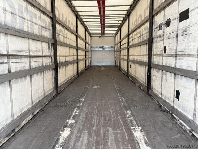Semirremolque de plataforma baja  Wiese Mega Schiebeplane mit Dhollandia Rampe 9t