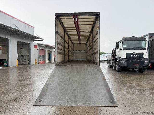 Semi-remorque bâchée  Wiese Mega Schiebeplane mit Dhollandia Rampe 9t