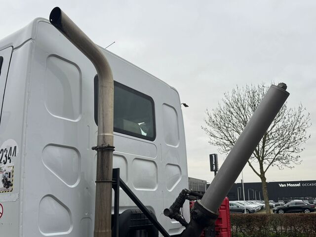 Fahrgestell mit Fahrerhaus Renault Midlum 270.16 PTO