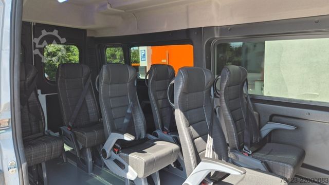 উচ্চ ছাদের ভ্যান PEUGEOT Boxer  Hochraum 9 Sitzer L3H2 verglast BlueHDi