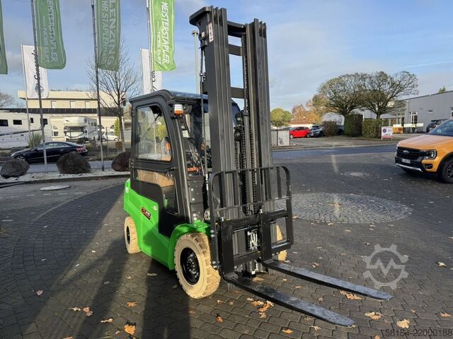 Elektrische vorkheftruck met 4 wielen Noblelift FE4P25Q