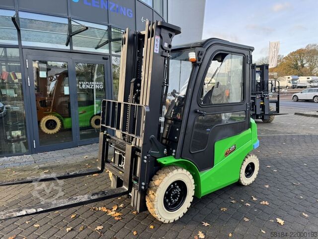 Elektrische vorkheftruck met 4 wielen Noblelift FE4P25Q