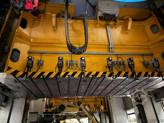 Punzonadora automática Schuler Schuler2300T.1000T