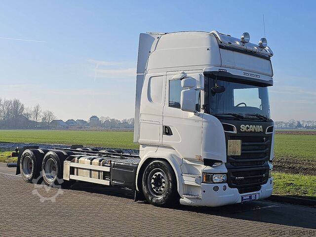 Chassis with cab SCANIA R730 6X4 HNB RETARDER PTO