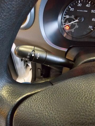 Umpikorja-auto CITROEN Berlingo Kasten Business L1 Klima Bluetooth PDC