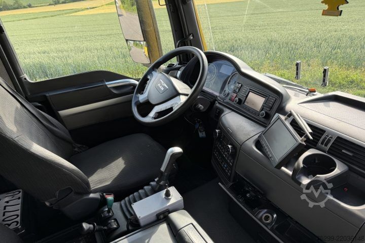 ট্রাকে সংযুক্ত ক্রেন MAN TGS 33.480 6x4 SRX47 / Swiss-Vehicle