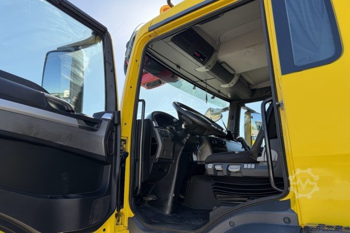 ট্রাকে সংযুক্ত ক্রেন MAN TGS 33.480 6x4 SRX47 / Swiss-Vehicle