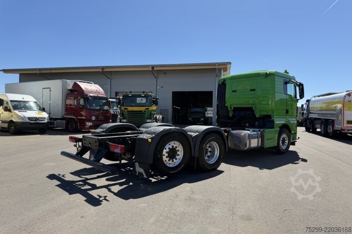 Sasi truk MAN TGX 26.500 6x2*4  Fahrgestell / Swiss-Vehicle