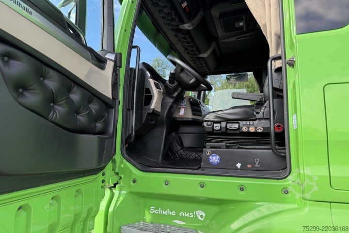 Sasi truk MAN TGX 26.500 6x2*4  Fahrgestell / Swiss-Vehicle