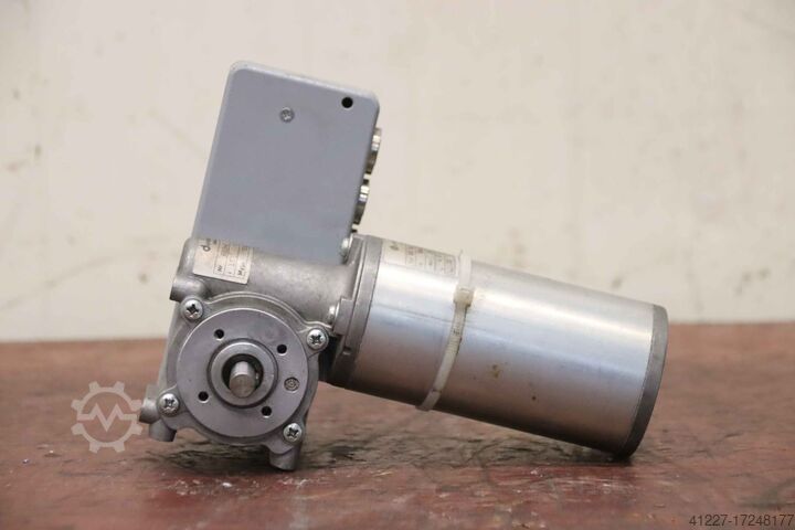 サーボ・ギアード・モーター Dunkermotoren GR 63x55 88842
