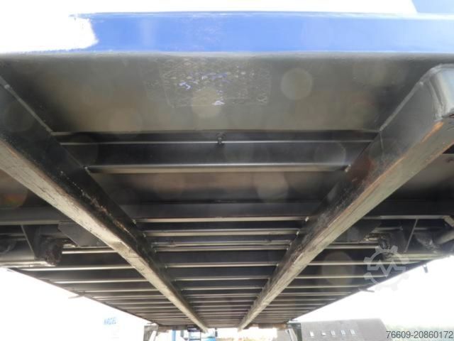 Maiņu virsbūves piekabe KRONE Heck Alu.- Rolltor