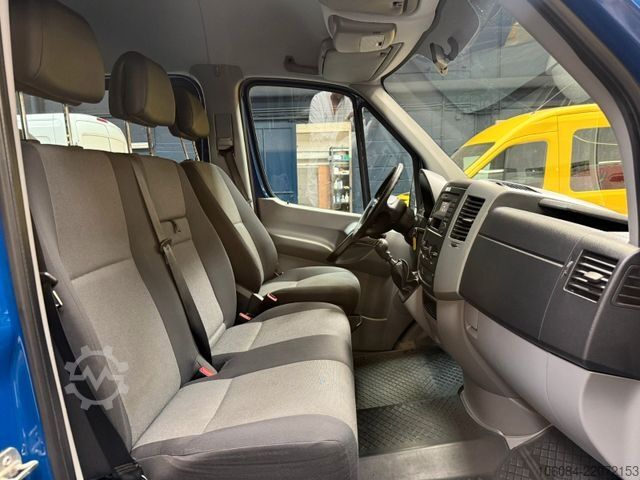 미니버스 VOLKSWAGEN Crafter Kombi 35 L3H2 MAXI 7 Sitze PDC 2.Hand