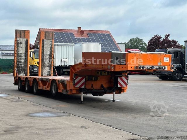 Tieflader-Sattelauflieger FAYMONVILLE MULTIMAX 4.Achs Tieflader / REMORQUE/ AGGREGAT/
