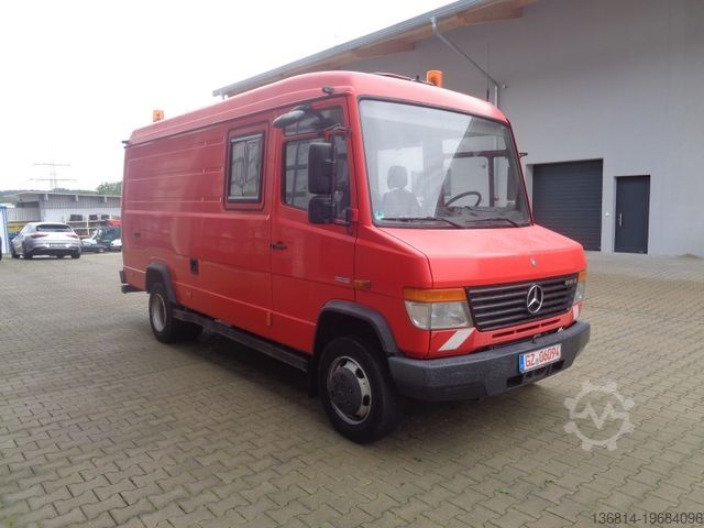 Минибус MERCEDES-BENZ Vario 816 9-Sitzer TEERKOLONNE Standheizung