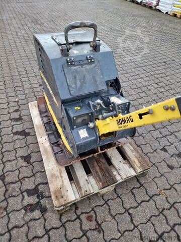 Piastra vibrante Bomag BPR 60/65D