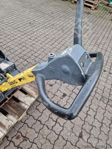 Piastra vibrante Bomag BPR 60/65D