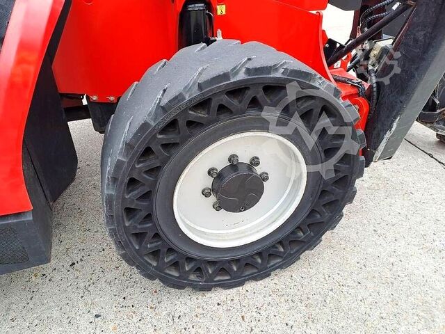 Chargeur télescopique Manitou MT 1840