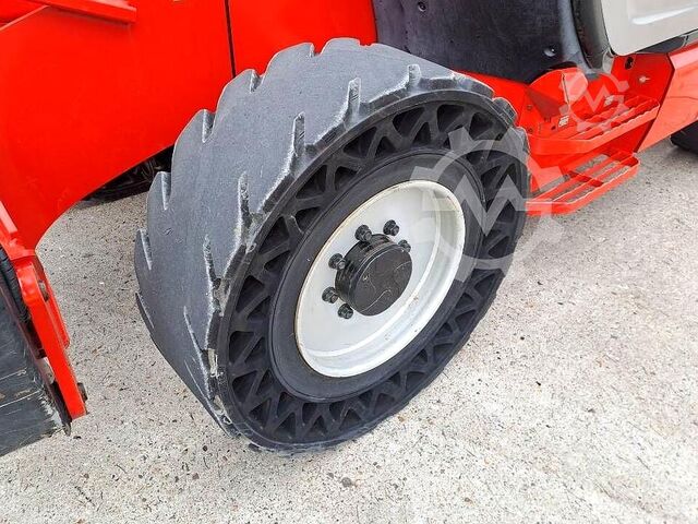 Chargeur télescopique Manitou MT 1840