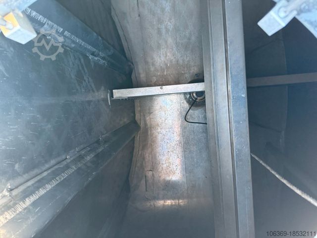 Tankbil VOLVO FM460 8x2*6 24.000 l. ADR Tanktruck