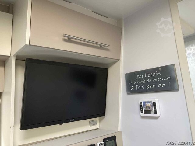 Semi-integrated camper NOTIN Ostrava  CF