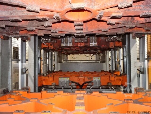 Popieriaus masės termoformavimo mašina Taiwan Pulp Molding TPM-1500