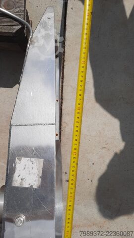 Pisau industri  