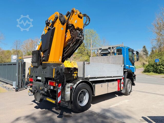 Automobilis ar plakanu platformu IVECO Trakker 360 4x4 Pritsche Kran 27m AHK