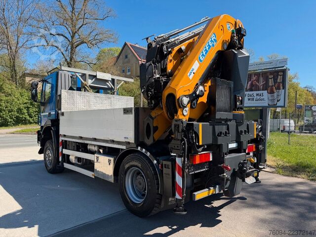 Automobilis ar plakanu platformu IVECO Trakker 360 4x4 Pritsche Kran 27m AHK