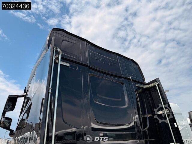 Standarta vilcējs DAF XG 530 4X2 FT - ZF + Navi + Alcantara + Schwarz