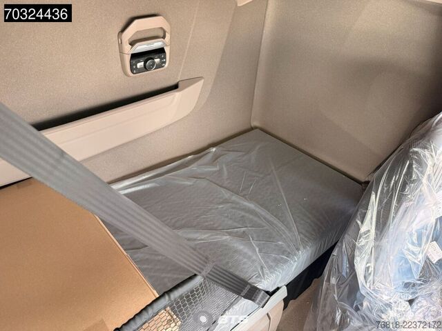 Standarta vilcējs DAF XG 530 4X2 FT - ZF + Navi + Alcantara + Schwarz