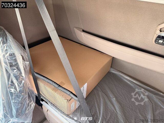 Standarta vilcējs DAF XG 530 4X2 FT - ZF + Navi + Alcantara + Schwarz