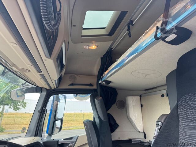 Φορτηγό μεταφοράς ποτών MERCEDES-BENZ ACTROS 2548 L / 2 x LBW / KOMPLETTZUG