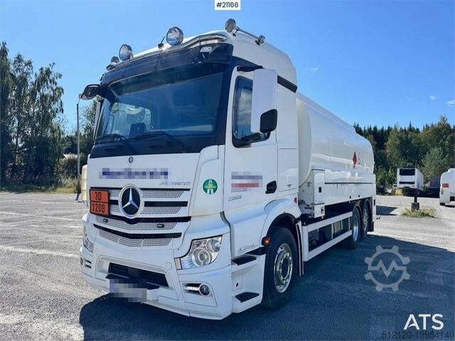 Tankbíll Mercedes-Benz Actros 2553 Tank truck w/ vm tarm trailer.