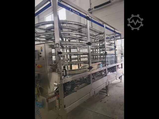 Używana linia rozlewnicza Tetra Pak A3 speed 030V 200 slim Tetra Pak® 