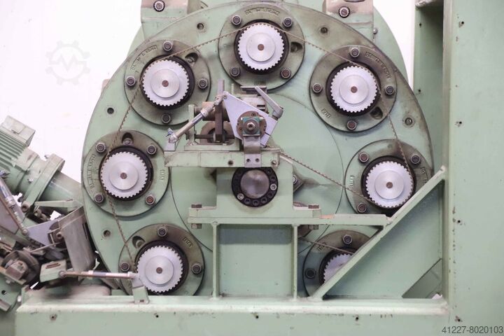 Prototip stroja za rezanje duhana Sagemüller 8 Messer, mit Schleifeinrichtung