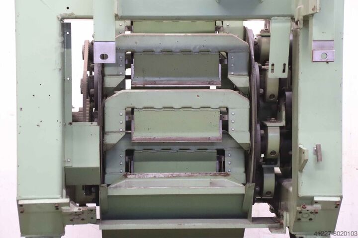 Prototip stroja za rezanje duhana Sagemüller 8 Messer, mit Schleifeinrichtung