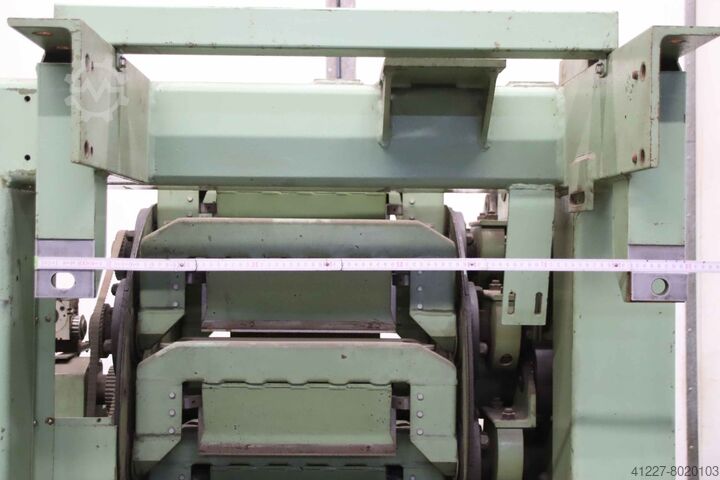 Prototip stroja za rezanje duhana Sagemüller 8 Messer, mit Schleifeinrichtung