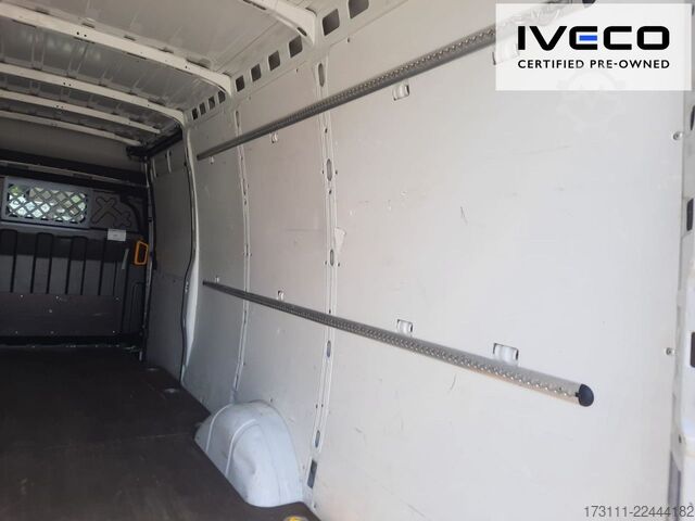 Furgão de teto alto IVECO Daily 35S16V MY24 / RS 4100 / Klima / Bluetooth