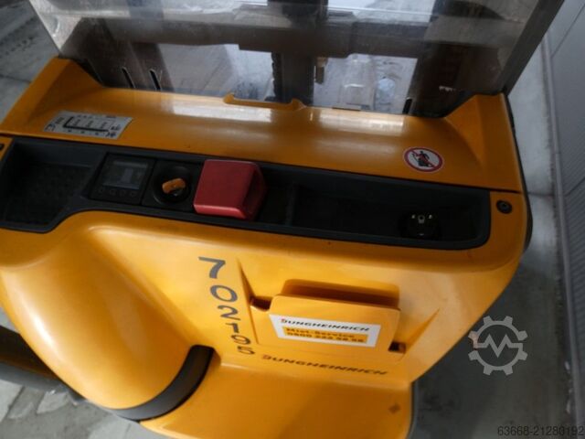 Pedestrian Stacker Jungheinrich EJC 112