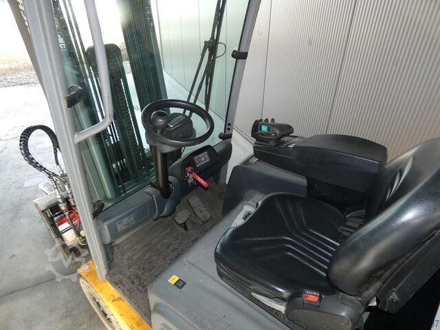Electric 3-wheel forklift Jungheinrich EFG 216 K