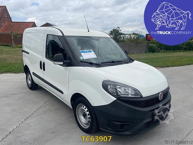 Station wagon con tetto alto Fiat Doblo CARGO 1.6