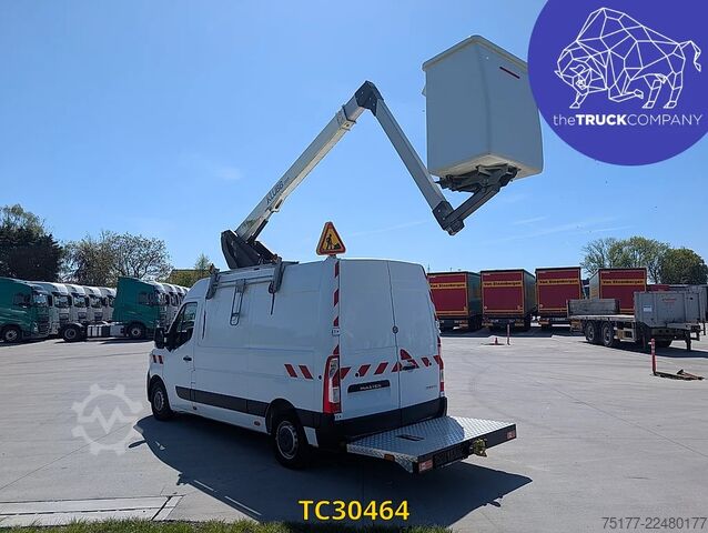 Hebebühne Renault Master 145.35 nacelle klubb