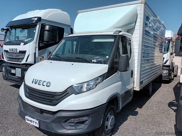 Box truck IVECO 35C14